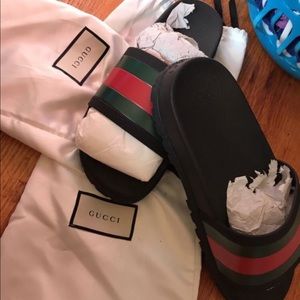 New shoes 10/10 condition for sell